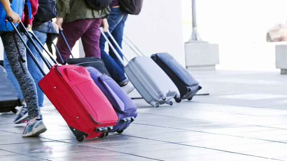 Из аулов в мегаполисы: в Казахстане ускорилась молодёжная миграция