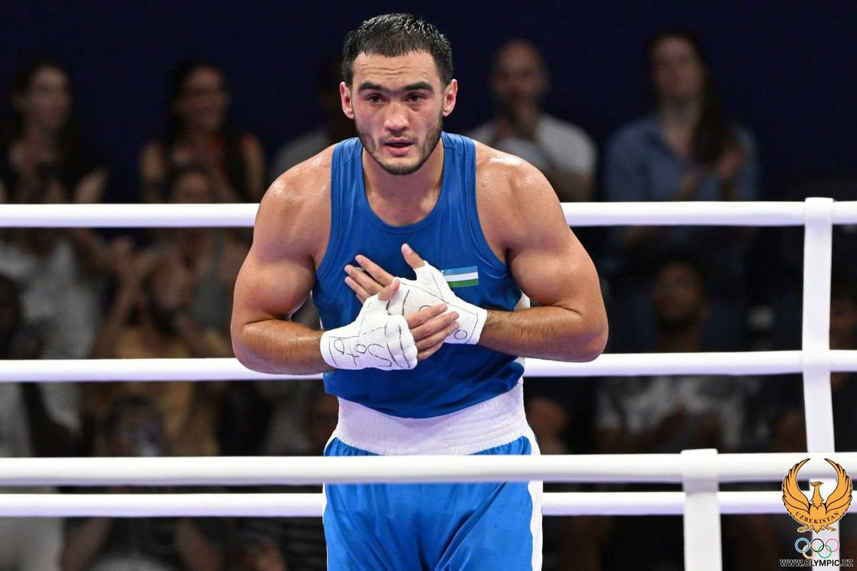 Боксёр Лазизбек Муллажонов дисквалифицирован на три года за допинг