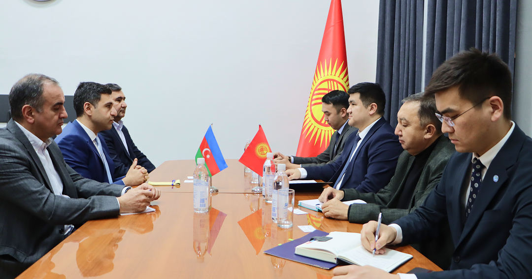 Кыргызстан и Азербайджан договорились увеличить товарооборот между странами