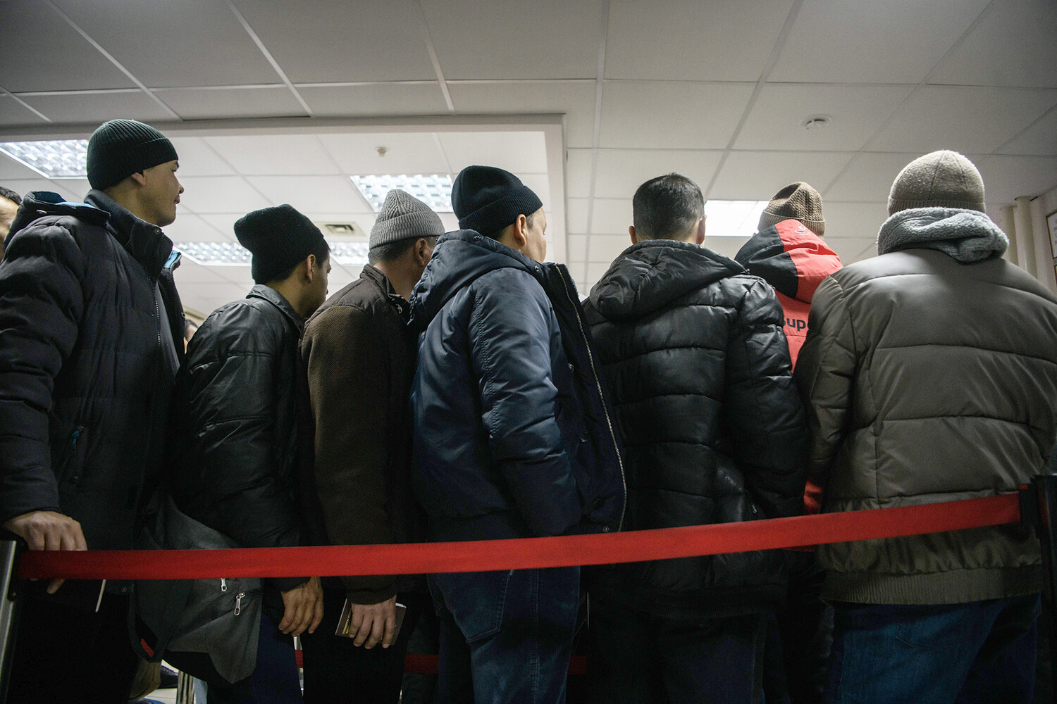 Для работающих в России мигрантов могут ввести дополнительные платежи