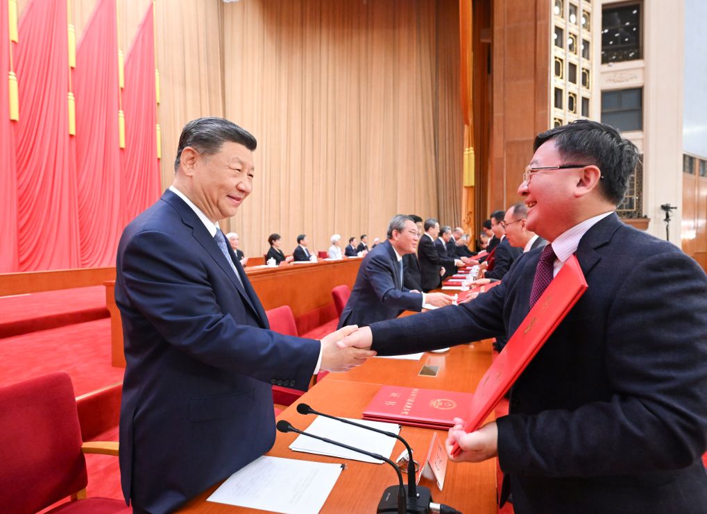 Xinhua Russian